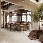 Hotel Aethra