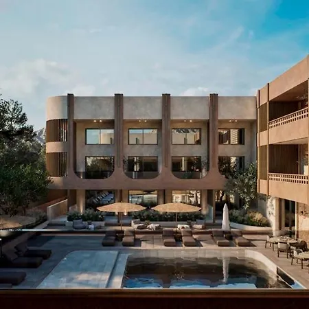 Hotel Aethra 4*
