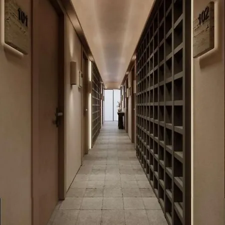 Aethra Hotel